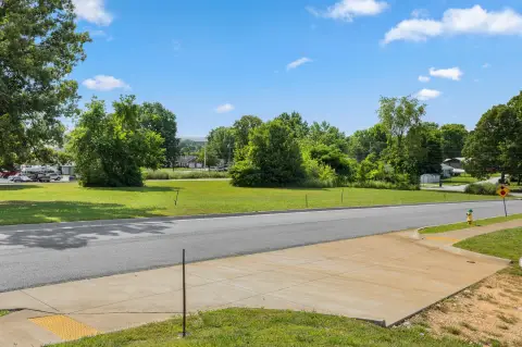 Level Commercial Land