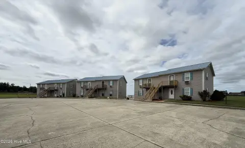 12-Unit Apartment Complex