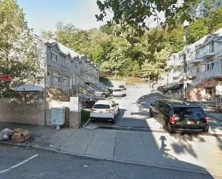 Staten Island Multifamily Auction Property