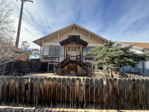 Thermopolis Duplex with Redevelopment Potential