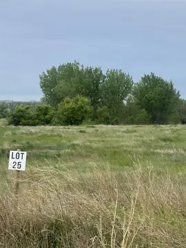Acreage Land With Creek Views