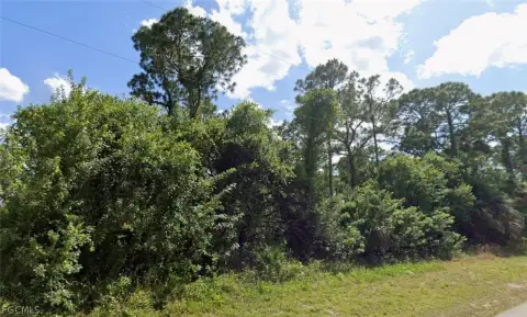 Residential Lot in Lehigh Acres