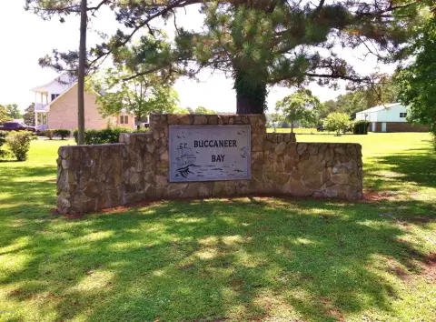 Waterfront Homesite in Oriental, NC