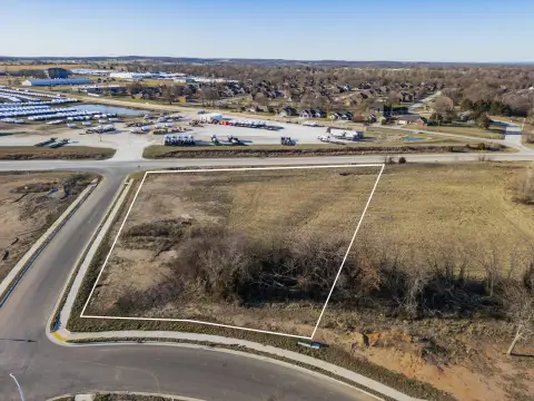 Prime Commercial Land in Bolivar