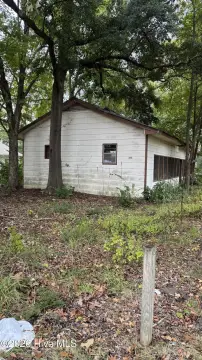 Commercial Land