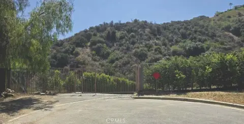 Woodland Hills Development Opportunity