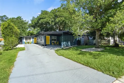 Orlando Duplex with High Income