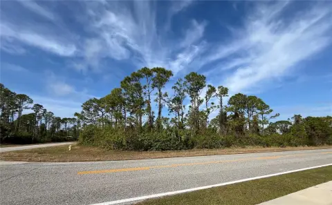 Oversized Corner Lot in Port Charlotte