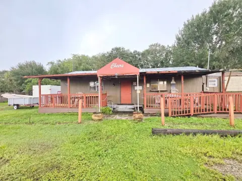 Mixed-Use Property with Restaurant