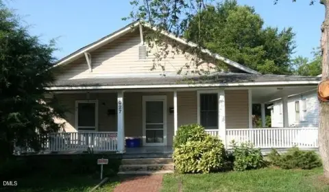 Leased Duplex in Old West