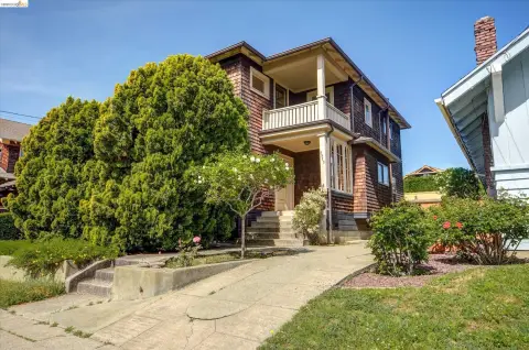 Oakland Multifamily Near College Avenue