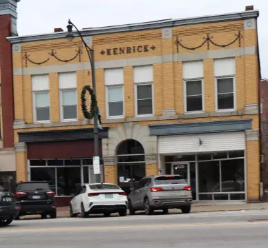 Historic Mixed-Use Building, Franklin, NH