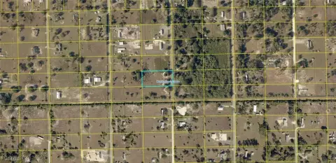Residential Land in Clewiston, Florida