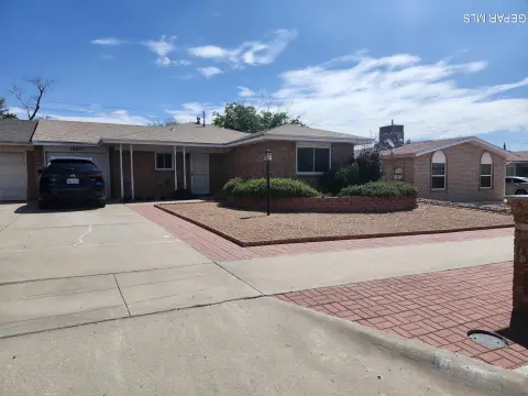 Duplex with Refrigerated Air