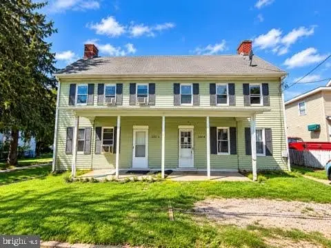 Two-Unit Frame Duplex