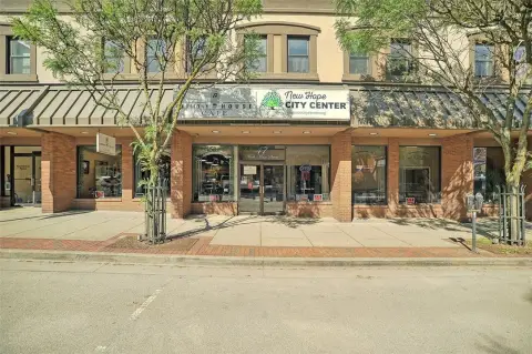 Coffee Shop With Office Space