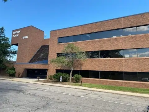Three-Story Office Building in Flint