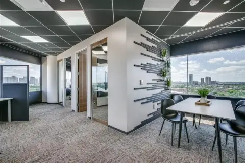 Furnished Office Space in Dallas