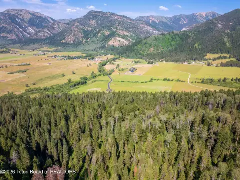 Mountain Recreation Land Near National Forest