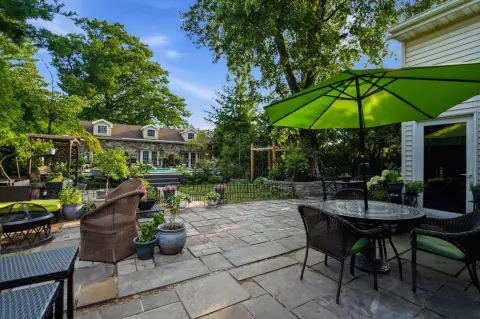 Renovated Duplex Property with Carriage Loft