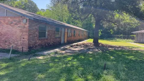 Columbus Quadraplex Near Amenities