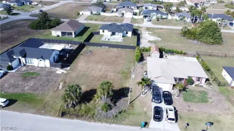 Residential Land in Cape Coral
