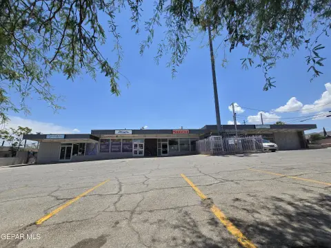 Neighborhood Strip Center with Four Tenants