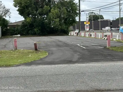 Vacant Land with Parking for 12+