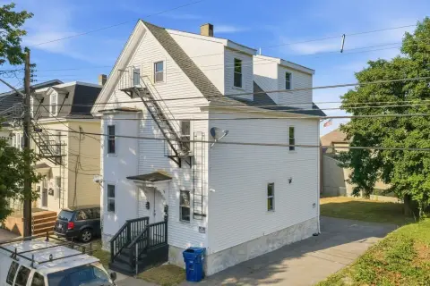 Fully Vacant Three-Family Building