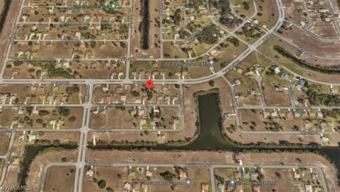 Residential Land in Cape Coral