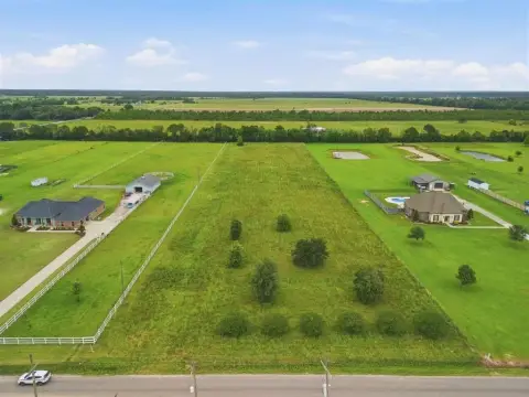 Residential Land in Iowa, Louisiana