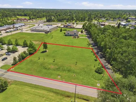 Prime Commercial Land Opportunity