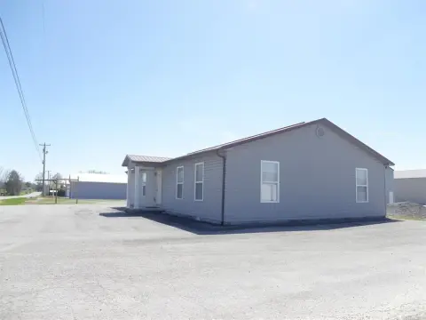 Commercial Property in Russell Springs