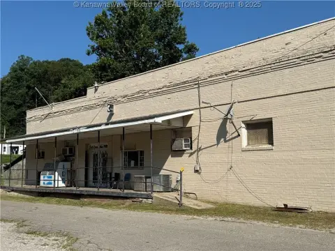 Nellis Multifamily Building with Storefront