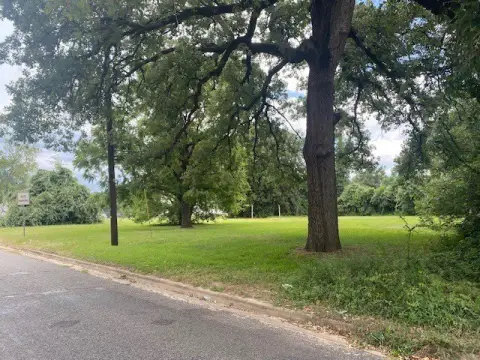 Zoned Corner Industrial Land