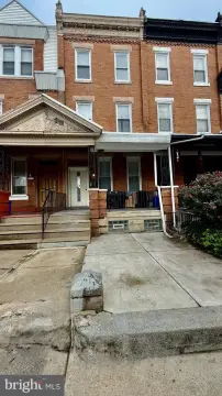 Renovated Duplex with Bi-Level Unit