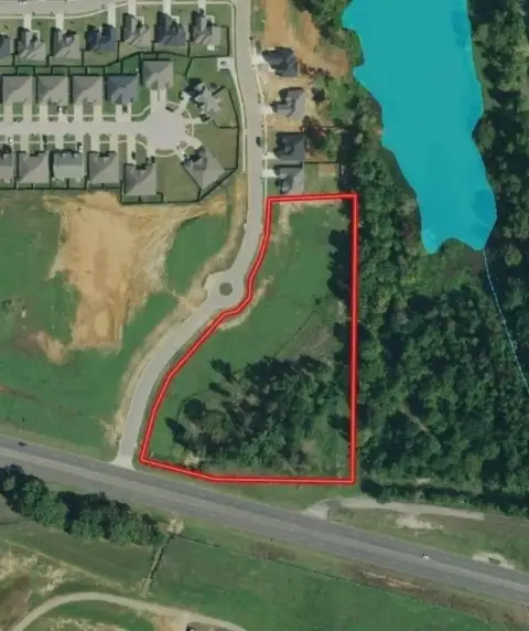Prime Commercial Land Near Airport
