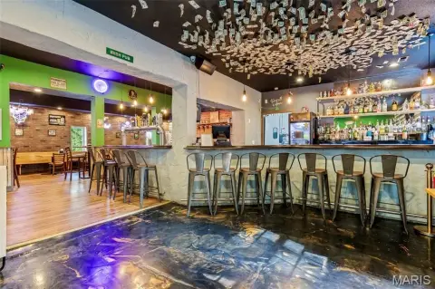 Bar Property With Covered Patio