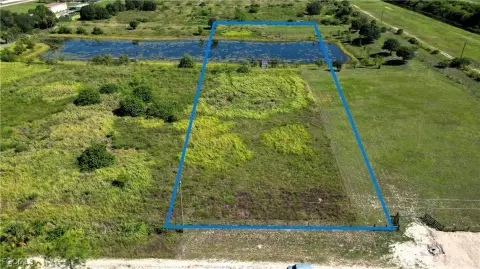 Labelle, FL Lakefront Land