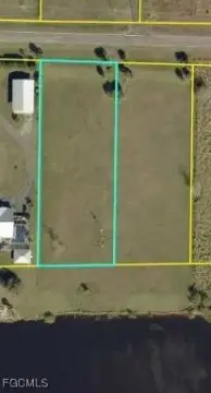 Caloosahatchee Riverfront Land Lot