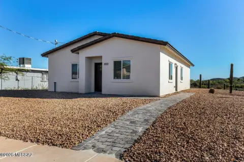 Newly Built Triplex