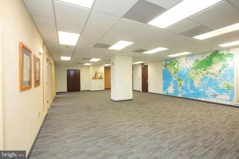 Coworking Suites with Shared Amenities