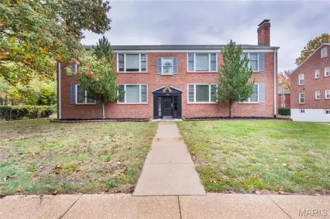 Spacious 8-Unit Apartment Buildings
