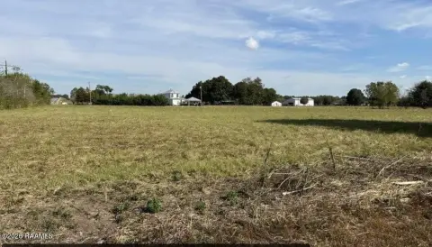 Mixed-Use Property in Scott, LA