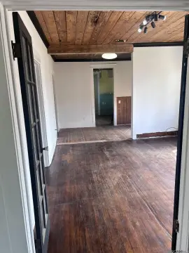Light Commercial Office Space
