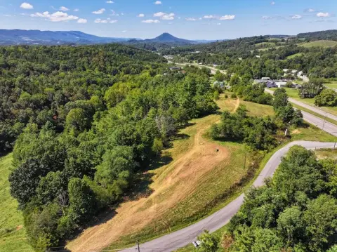 Vacant Land in Cedar Bluff