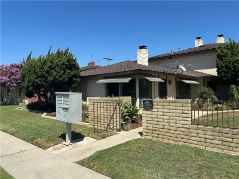 Four-Unit Quadplex