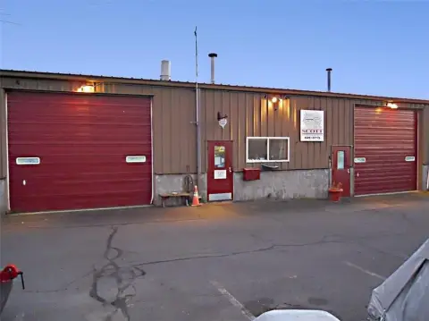 Tradesmen Center Commercial Condo Package