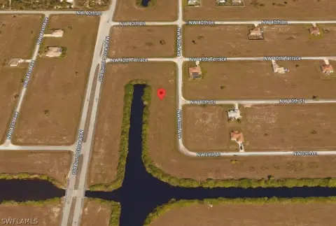 Residential Land in Cape Coral