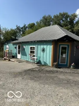 Self-Storage Facility with Retail Space